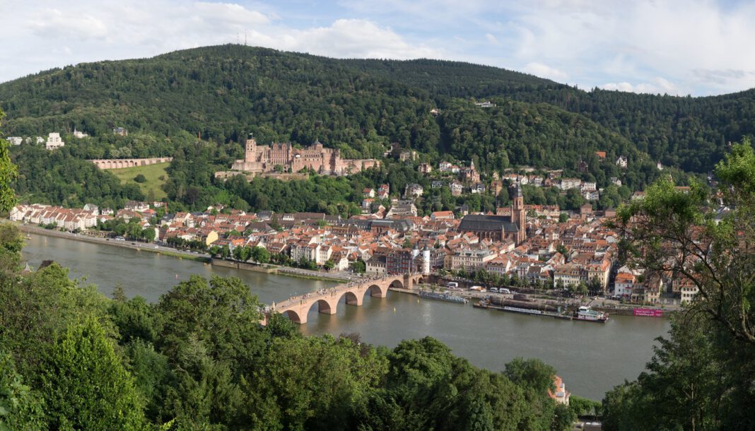 Ausschuss für Wirtschaft und Wissenschaft trifft sich am 3. Dezember in Heidelberg Ausschuss für Wirtschaft und Wissenschaft trifft sich am 3. Dezember in Heidelberg